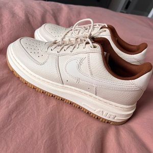 Nike Air Force 1 Low Luxe Pearl White